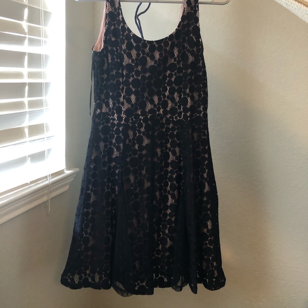 Minnie rocks the dots dress